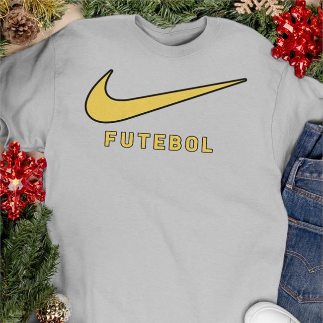 R9 Ronaldo Wearing Futebol Hoodie Futebol Long Sleeve T Shirt Ronaldo R9