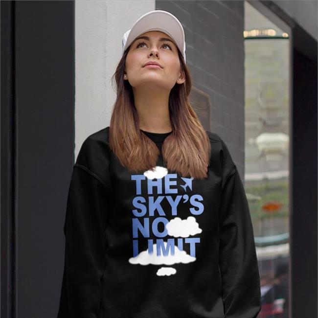 Williama33 Cloud The Sky's No Limit Shirts