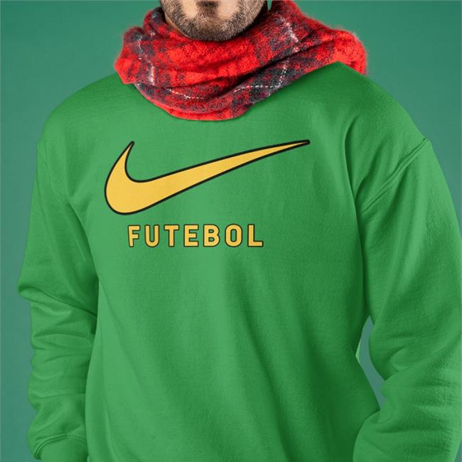 R9 Ronaldo Wearing Futebol Hoodie R9 Ronaldo Wearing Futebol Tee Shirt Classic Football Shirts