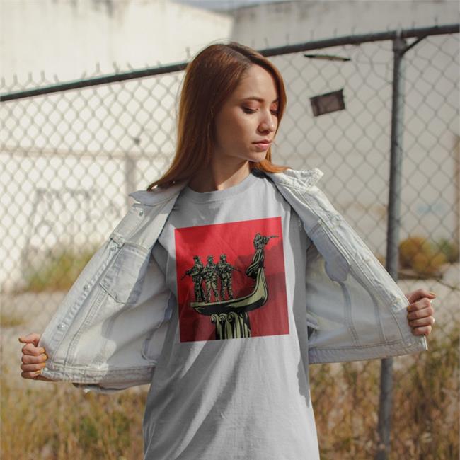 Paul Massaro Founders Monument Kyiv Ukraine T Shirt