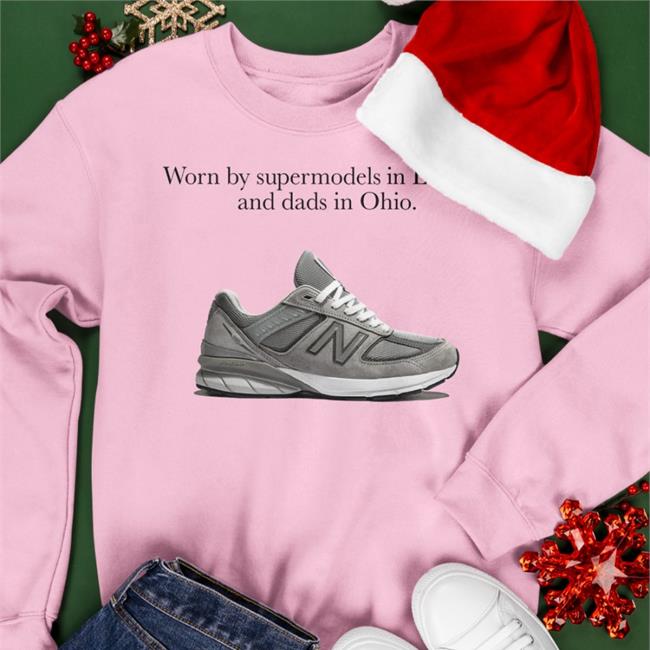 Worn By Supermodels In London And Dads In Ohio Sweatshirt Shirts That Go Hard