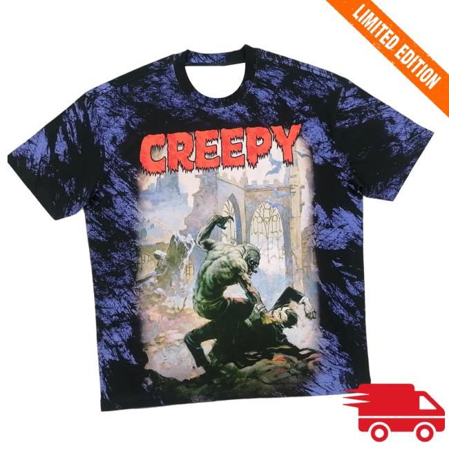 Official Frazetta Girls Merch Dracula Meets Wolfman (Creepy #7) Graphic Hooded Sweatshirt