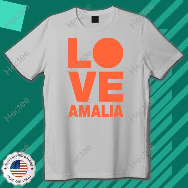 Linda De Mol Wearing Love Amalia Tee