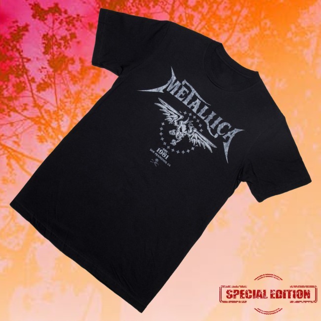 Metallica Merch Gildan Classic Est. 1981 Crewneck Sweatshirt